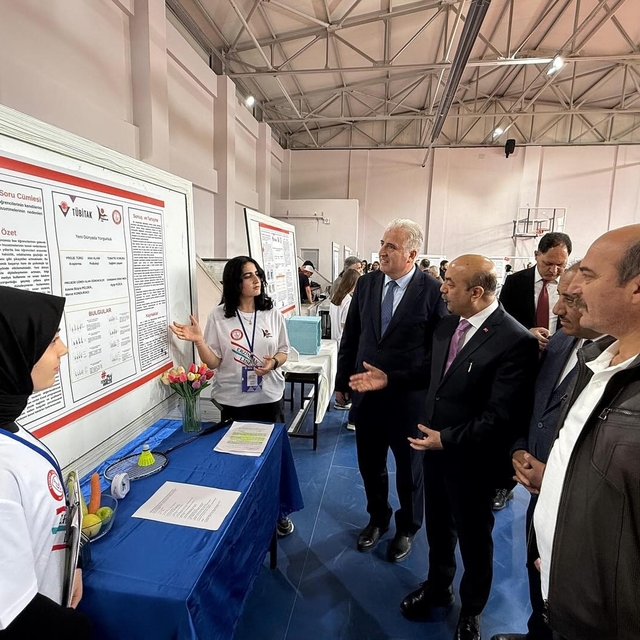 Erzincan Lisesinde Bilim Fuarı düzenlendi