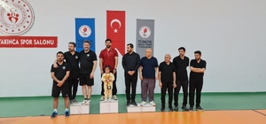 İnönü Üniversitesi, Masa Tenisi Kurumlar Ligi'nde Malatya ikincisi oldu