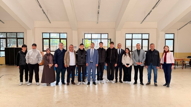 Bilecik'te CNC makineleri öğrencilere teslim edildi