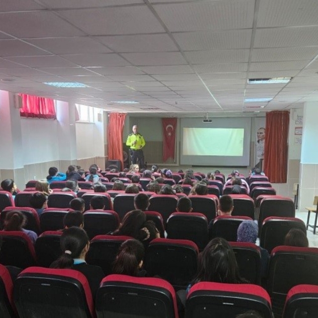 Trafik Dedektifleri Projesi kapsamında 602 öğrenciye eğitim verildi