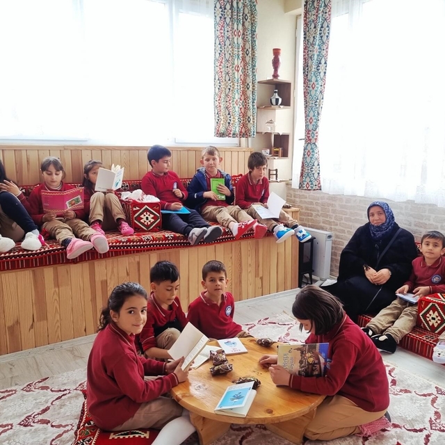 Aydıntepe'de öğrencilerin aileleriyle hazırladığı hikâyeler kitaplaştırıldı
