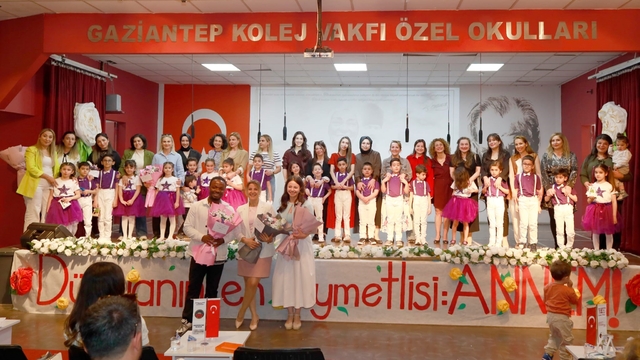 GKV'li minik yüreklerden anlamlı mesajlar