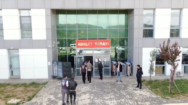 Tunceli'de yasa dışı bahis operasyonunda 3 tutuklama