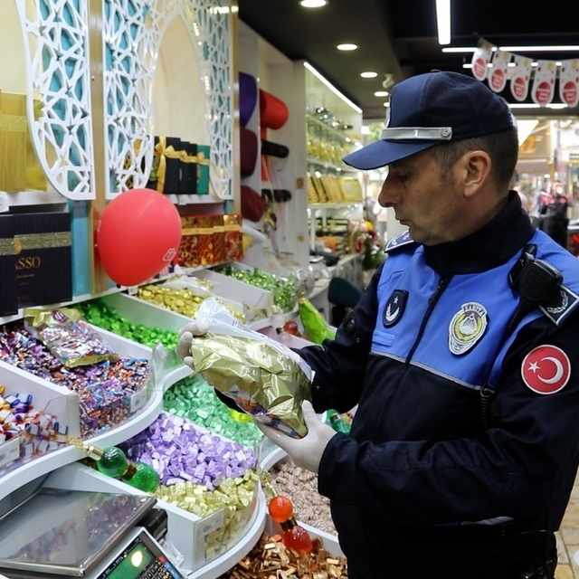 Elazığ zabıtasından bayram öncesi denetim