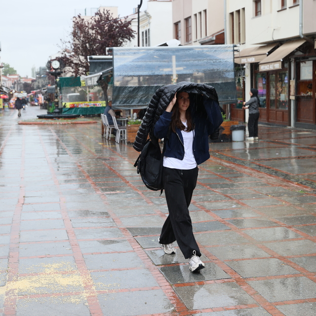 Trakya'da sağanak etkili oluyor