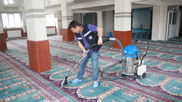 Battalgazi Belediyesi'nden bayram öncesi yoğun mesai