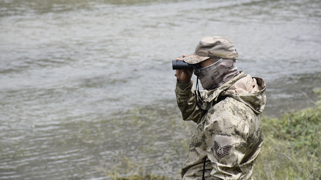 Sivas'ta kaza sonrası çaya düştüğü değerlendirilen Esma Nur'u arama çalışmaları Tokat'a uzandı