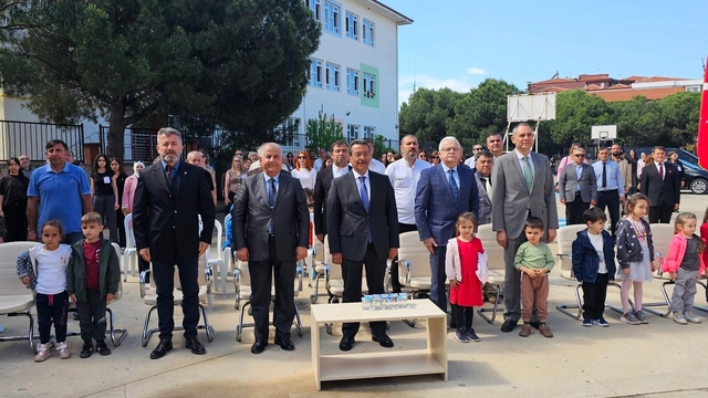 Gençliğin üreten gücü Burhaniye'de sergilendi