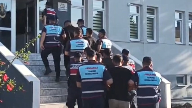 Didim'de düğünde havaya ateş açan 6 kişi gözaltına alındı