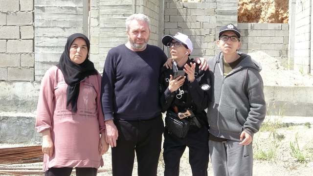 Engelli çocukları için kurduğu ev hayali yarım kaldı hayatı kabusa döndü
Baba Kılınç: "Hiç mi vicdanın yok? Hakkım haram olsun" diyerek müteahhite tepki gösterdi