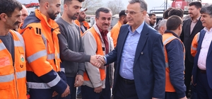 İlkadım Belediyesi personeline çifte bayram