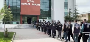 Bitlis merkezli 6 ilde yasa dışı bahis ve dolandırıcılık operasyonu: 15 tut...
