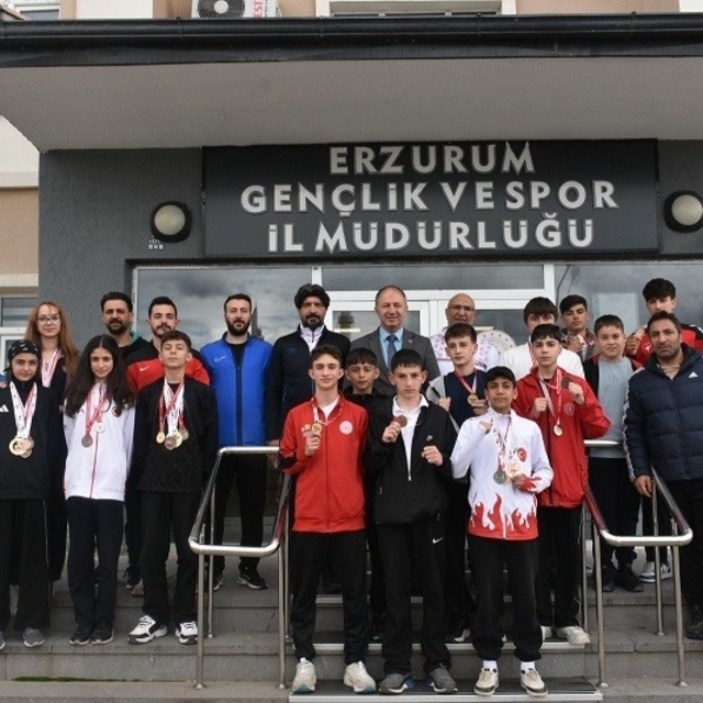 Tekvandoda başarı ikiye katlandı