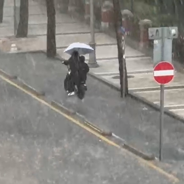 Muğla'da sağanak ve dolu hayatı olumsuz etkiledi
