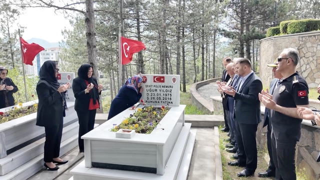 Şehit Polis Memuru Uğur Yıldız dualarla anıldı