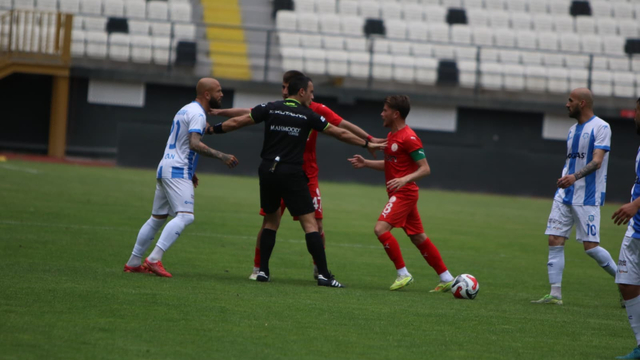Bigaspor 3'üncü Lig'e yükseldi