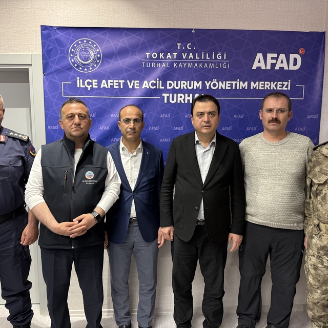 Tokat'ta heyelan  riski  nedeniyle 1 köy boşatıldı