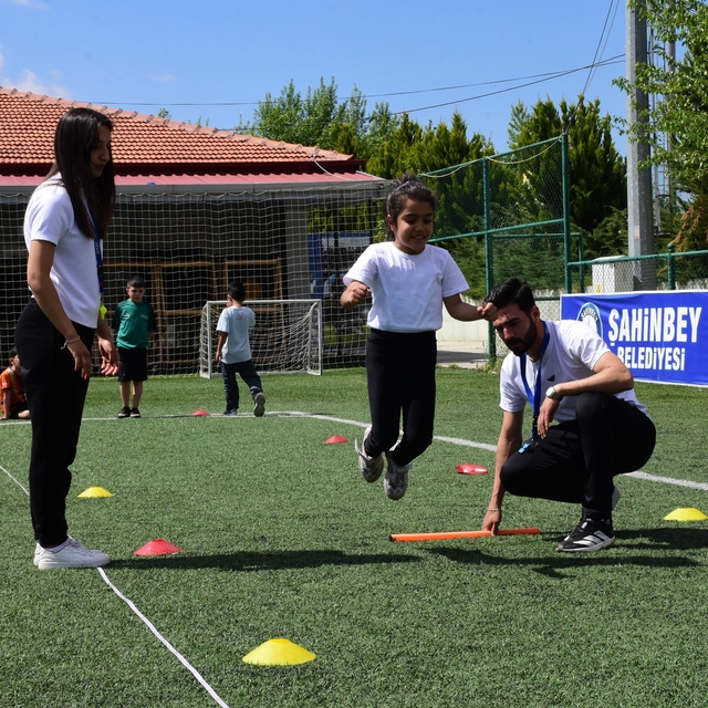 Dünya Çocuk Atletizm Günü'nde 200 çocuk sporla buluştu
