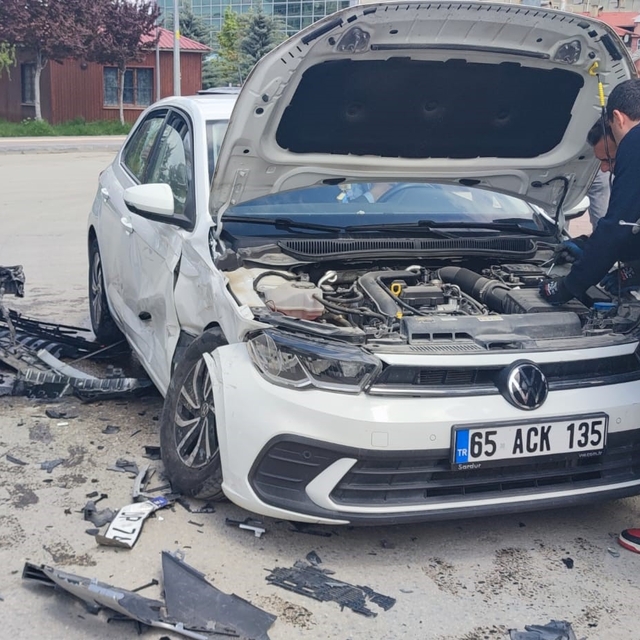 Van'da trafik kazası: 1 yaralı
