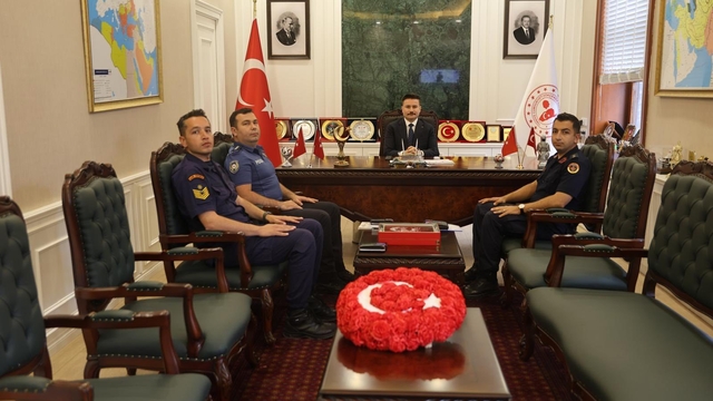 Gökçeada'da bayram tedbirleri masaya yatırıldı