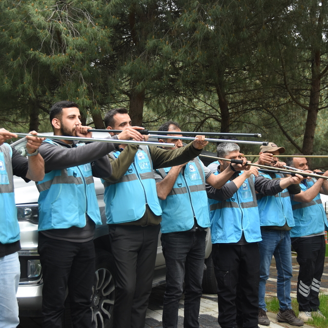 Tüf tüflü 'kurban yakalama timi' kaçan kurbanlıklara geçit vermeyecek