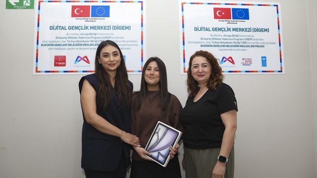 Mersin'de DİGEM öğrencisinden Türkiye ikinciliği başarısı