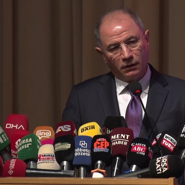 Efkan Ala'dan CHP'ye sert eleştiri..."Muhalefetin içi Orta Doğu kadar karış...