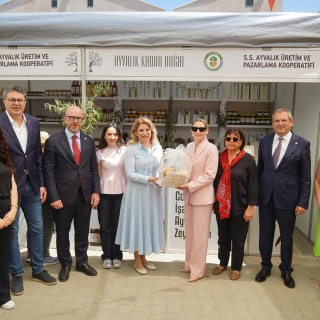 GastroFest'e damgasını vuran Ayvalık Kooperatifi'ne ilgi sürüyor