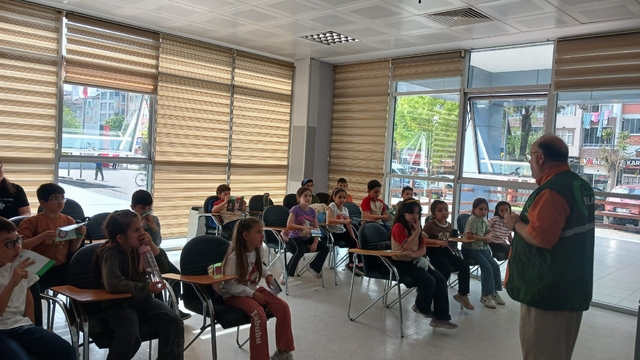 Samsun'da gençlere teknoloji bağımlılığı semineri verildi