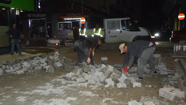 Samsun'un Havza ilçesinde selde zarar gören yollarda bakım ve onarım yapılıyor