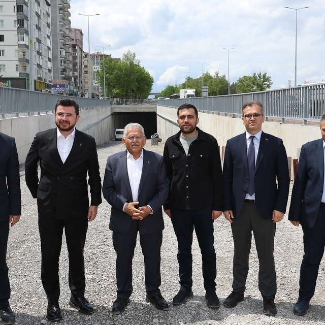 Başkan Büyükkılıç: "Şehrimizin ulaşım konforunu artırmak için çalışıyoruz"