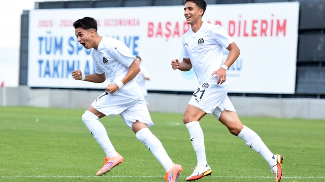 Manisa FK'nın U19'da hedefi Avrupa