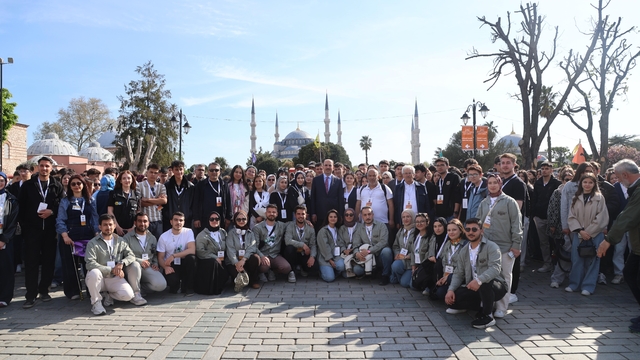 Başkan Altay: "Genç Seyyah projemizle bu yıl 25 bin 920 öğrencimizi İstanbul'un tarihi atmosferiyle buluşturduk"