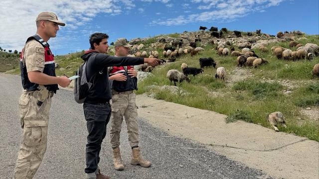 Batman'da Jandarma, Kurban Bayramı öncesi hırsızlara karşı besicileri uyardı
