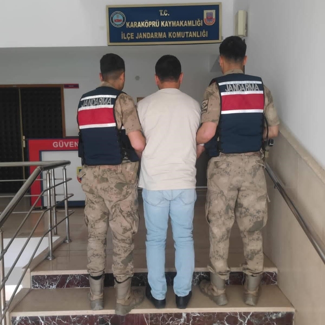 Şanlıurfa'da 15 yıl kesinleşmiş hapis cezası bulunan şahıs yakalandı