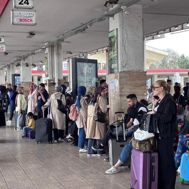 Gaziantep otogarında Kurban Bayramı yoğunluğu başladı