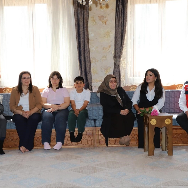 Adıyaman'da "Üç kuşak buluşması" programı yapıldı