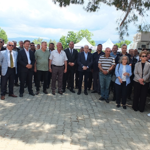 Burhaniye'de eski okul aş evi ve gençlik toplantı odası oldu
