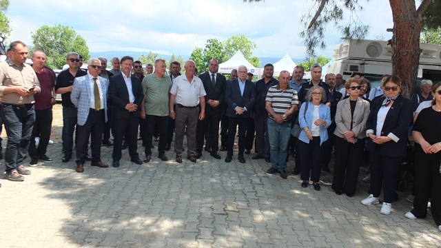 Burhaniye'de eski okul aş evi ve gençlik toplantı odası oldu