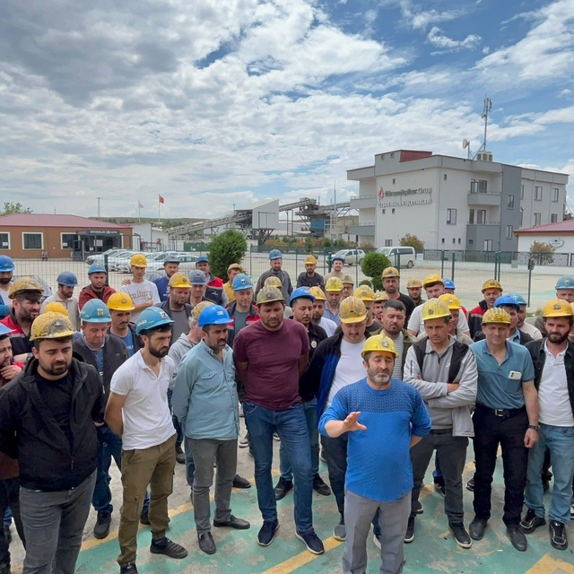 Edirne'de madencilik işçileri maaş ve tazminat iddiasıyla greve çıktı