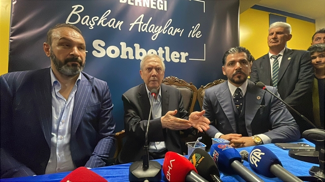 Aziz Yıldırım taraftarla bir araya geldi