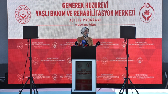 Bakan Göktaş: Aile kurumunun önemini sahada en güçlü biçimde anlatacağız (2)