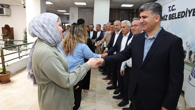 Akdeniz Belediyesi bayram süresince sahada olacak