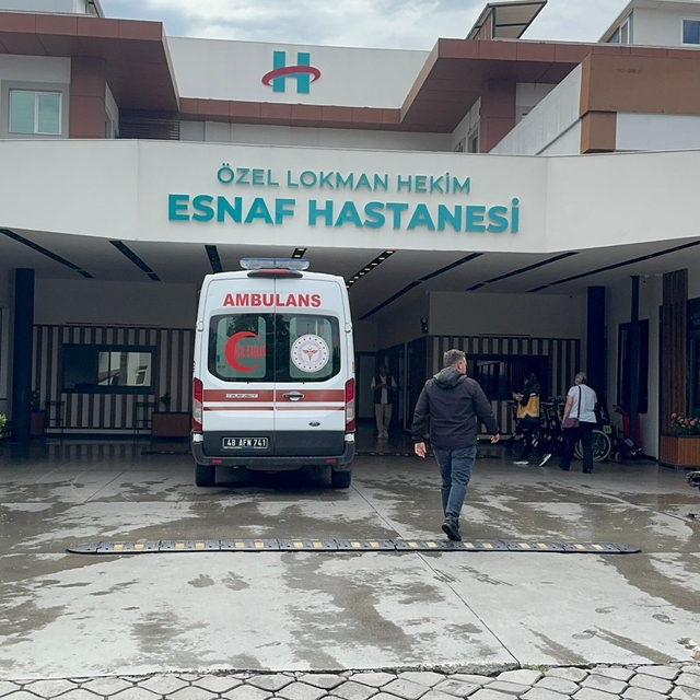 Fethiye Belediye Başkanı Karaca, silahlı saldırıya uğradı