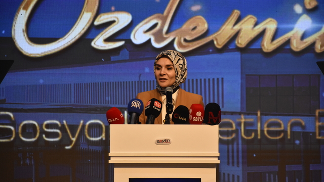 Bakan Göktaş: Aile kurumunun önemini sahada en güçlü biçimde anlatacağız (3)