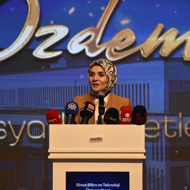 Bakan Göktaş: Aile kurumunun önemini sahada en güçlü biçimde anlatacağız (3...