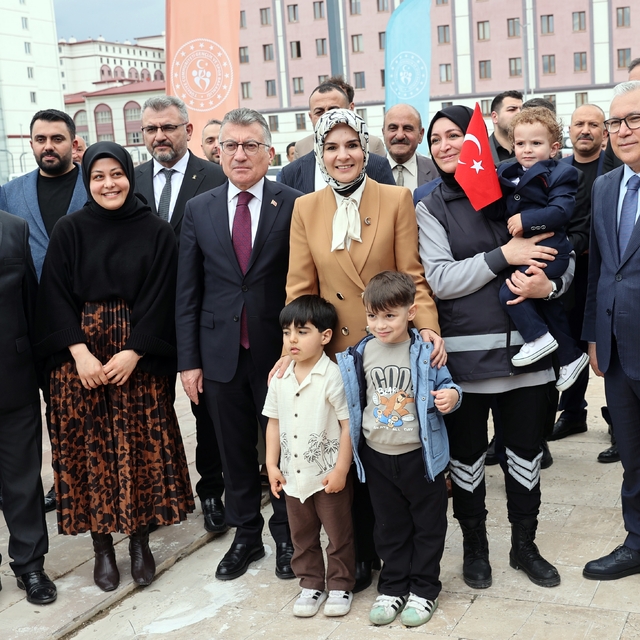 Bakan Göktaş Sivas'ta açılışta konuştu: