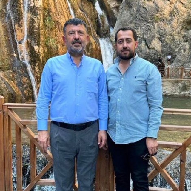İstanbul merkezli 'rüşvet' soruşturmasında Ağbaba'nın şoförü Gaffar Çiçek t...