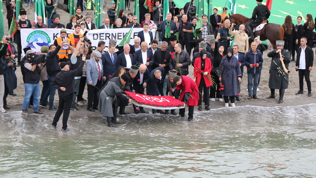 Çerkes Soykırımı ve Sürgünü'nün 162'nci yıl dönümünde Samsun'da anma yürüyüşü