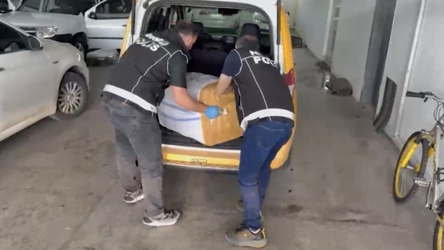 Kayseri'de 9 kilogram uyuşturucu ele geçirildi: 5 gözaltı